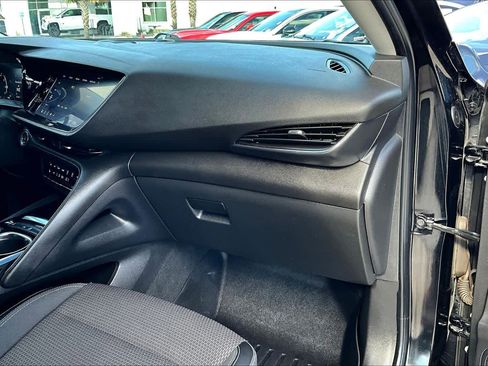 Used 2022 Buick Envision Preferred image 35