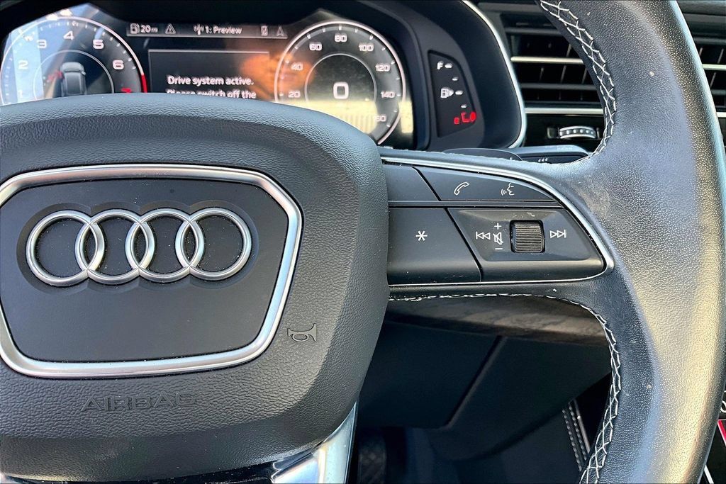 Used 2023 Audi Q8 Prestige w/ Prestige Package AWD/4WD image 26