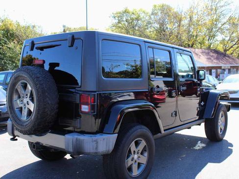 Used 2015 Jeep Wrangler Unlimited Sport image 5