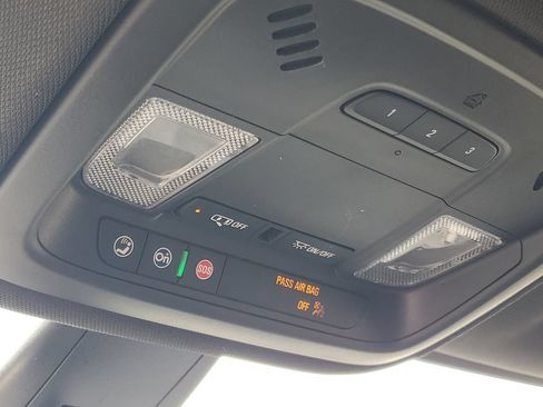 Used 2023 Chevrolet Traverse RS w/ LPO, Floor Liner Package FWD image 21