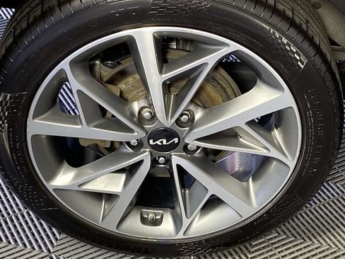 Used 2022 Kia Niro Touring Special Edition FWD image 30