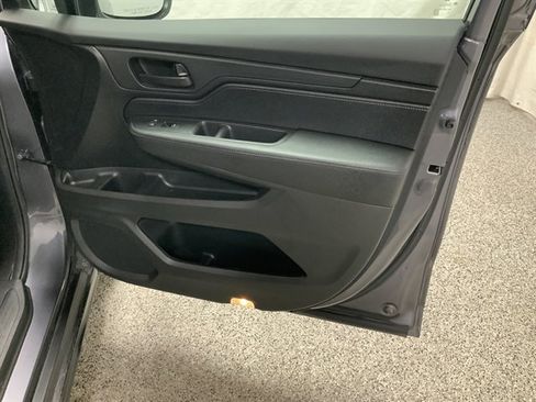 Used 2024 Honda Odyssey EX-L image 23