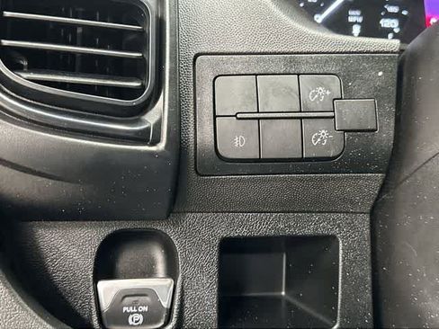 Used 2025 RAM ProMaster 2500 w/ Convenience Group FWD image 19
