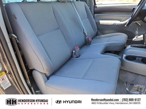 Used 2011 Toyota Tacoma 2WD Regular Cab image 17