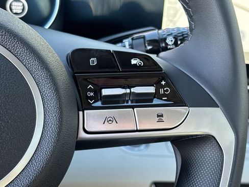 New 2026 Hyundai Elantra Limited image 25