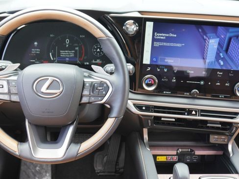 Certified 2026 Lexus RX 350 Premium Plus w/ Accessory Package (Z1) FWD image 29