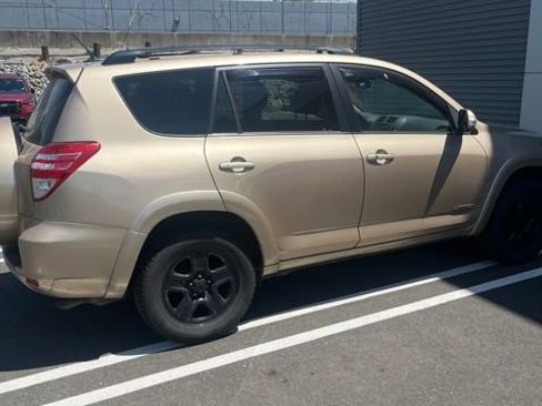 Used 2012 Toyota RAV4 Limited w/ Premium Plus Value Pkg AWD/4WD image 8