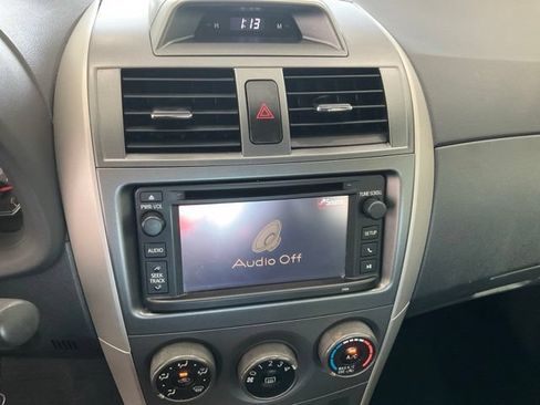 Used 2013 Toyota Corolla S FWD image 14