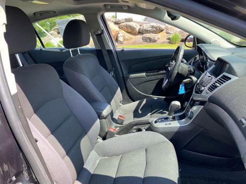 Used 2014 Chevrolet Cruze LT w/ All-Star Edition FWD image 11