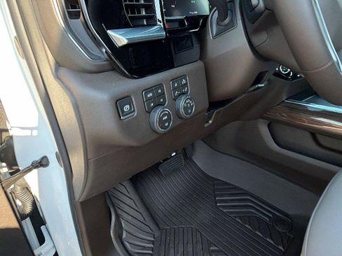 New 2026 Chevrolet Silverado 1500 RST w/ RST All Star Premium Package AWD/4WD image 17