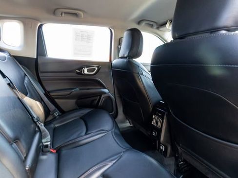 Used 2022 Jeep Compass Limited image 20