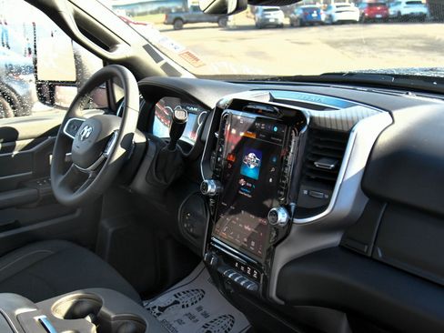 Used 2025 RAM 2500 Big Horn image 49