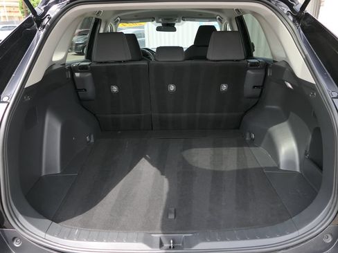 Used 2024 Toyota RAV4 XLE FWD image 22