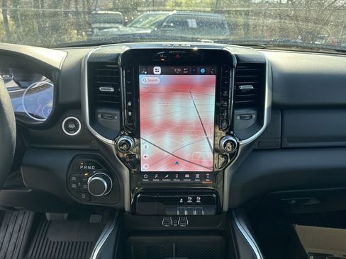 Used 2025 RAM 1500 Big Horn image 31