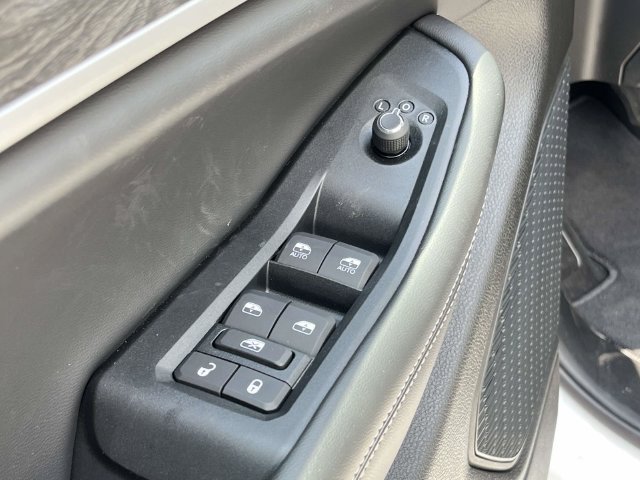 New 2026 Jeep Grand Cherokee Limited w/ Limited Altitude Package AWD/4WD image 21