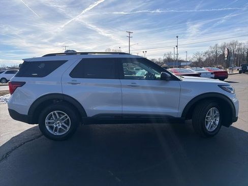 New 2026 Ford Explorer Active image 6