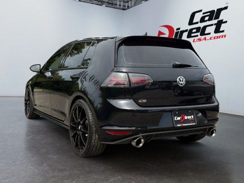 Used 2017 Volkswagen GTI SE FWD image 9