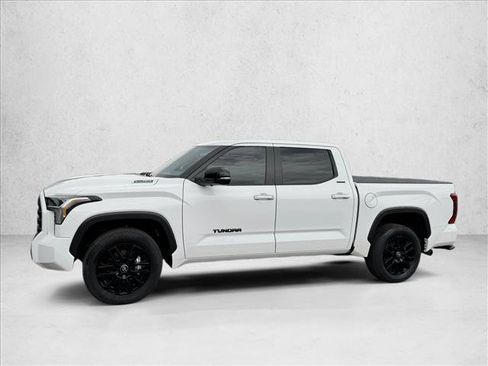 Certified 2025 Toyota Tundra Limited AWD/4WD image 4