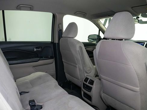Used 2016 Honda Pilot EX image 22