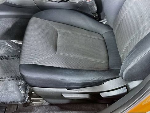 Used 2019 Subaru Crosstrek 2.0i w/ Popular Package #3 AWD/4WD image 18
