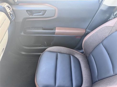 Used 2025 Ford Bronco Sport Outer Banks image 21