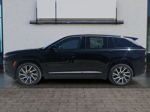 New 2025 Jeep Wagoneer S Limited image 2