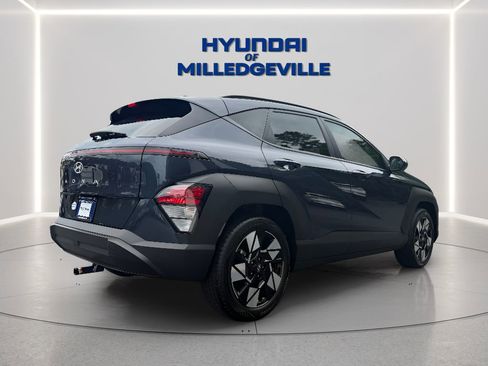 Used 2025 Hyundai Kona SEL FWD image 6