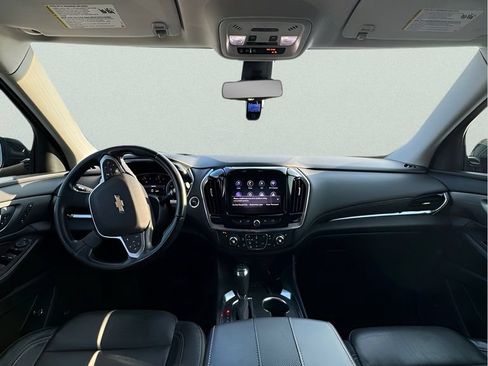 Certified 2020 Chevrolet Traverse Premier w/ Redline Edition FWD image 12