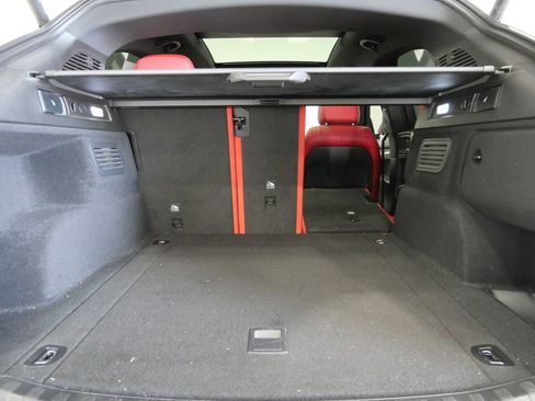 Used 2023 Alfa Romeo Stelvio Veloce AWD/4WD image 28