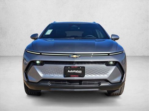 New 2026 Chevrolet Equinox EV LT image 6