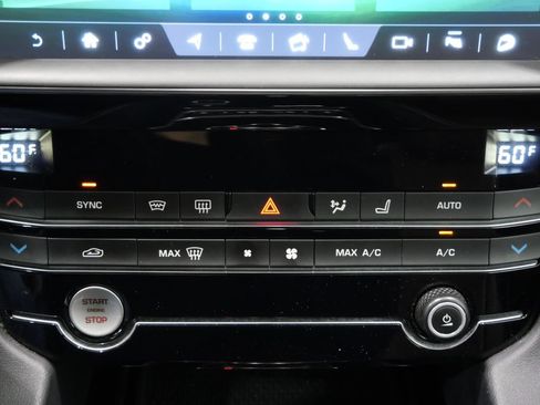 Used 2020 Jaguar F-PACE S AWD/4WD image 20