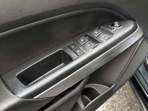 Used 2019 Chevrolet Colorado ZR2 image 14