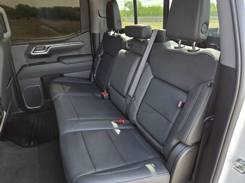 Used 2025 Chevrolet Silverado 1500 LTZ w/ Z71 Off-Road Package AWD/4WD image 27