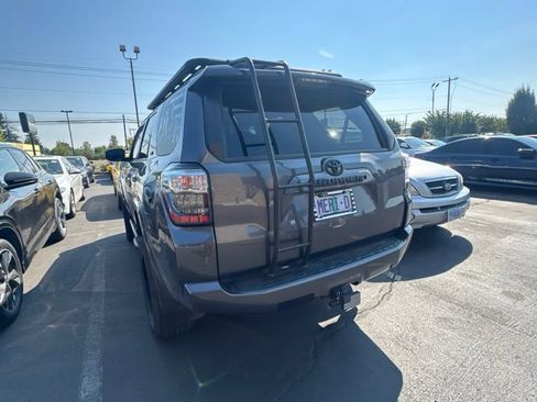 Used 2019 Toyota 4Runner SR5 Premium AWD/4WD image 3