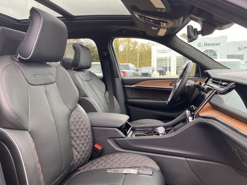 New 2025 Jeep Grand Cherokee L Summit image 11