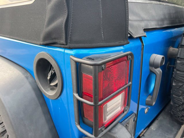 Used 2014 Jeep Wrangler Unlimited Sport w/ Quick Order Package 23S AWD/4WD image 10