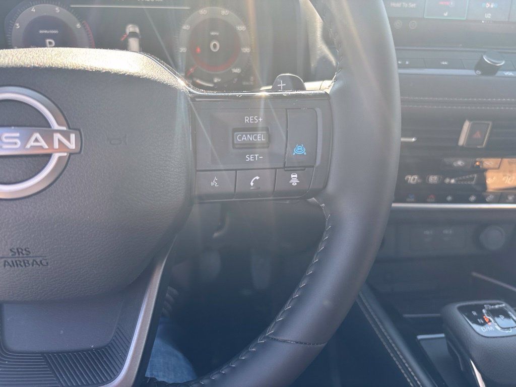 Certified 2026 Nissan Rogue Platinum w/ Platinum Premium Package AWD/4WD image 22