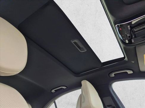 Certified 2026 Mercedes-Benz C 300 Sedan image 20