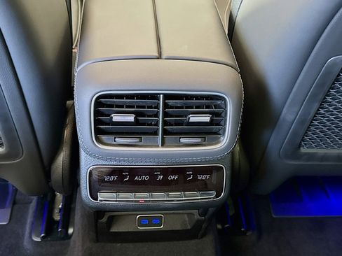 New 2025 Mercedes-Benz GLS 580 4MATIC image 23