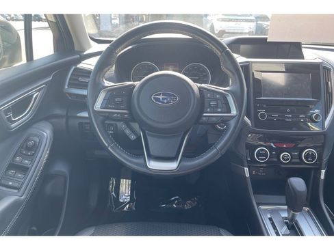 Certified 2022 Subaru Forester Premium w/ Popular Package #2 AWD/4WD image 16