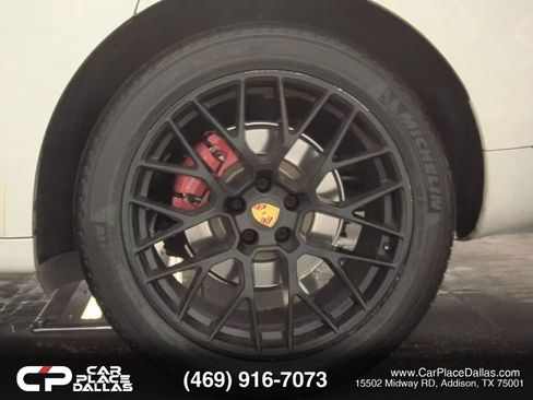 Used 2018 Porsche Macan GTS w/ Premium Package Plus AWD/4WD image 14