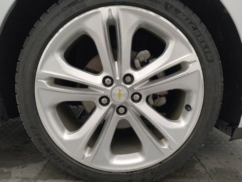 Used 2017 Chevrolet Cruze Premier w/ RS Package image 31