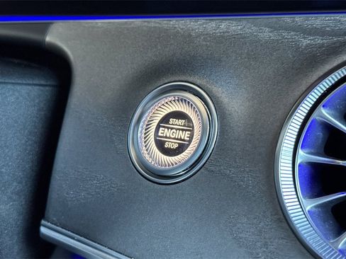 Used 2021 Mercedes-Benz AMG GT 43 image 22