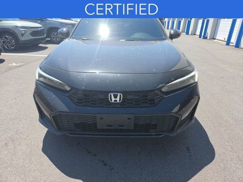 Used 2025 Honda Civic Sport image 2