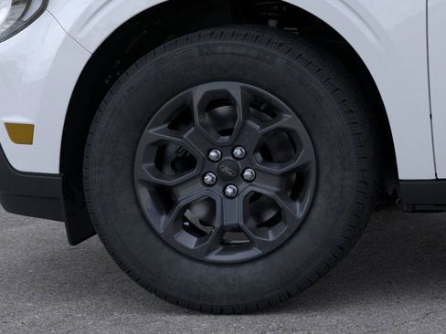 New 2025 Ford Maverick XLT image 44