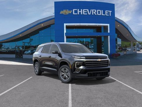 New 2026 Chevrolet Traverse LT w/ Driver Confidence Package AWD/4WD image 25