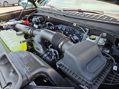 New 2027 Ford Expedition Active RWD image 15