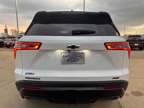 New 2026 Chevrolet Equinox RS image 5