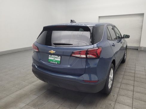 Used 2024 Chevrolet Equinox LS w/ LS Convenience Package FWD image 9