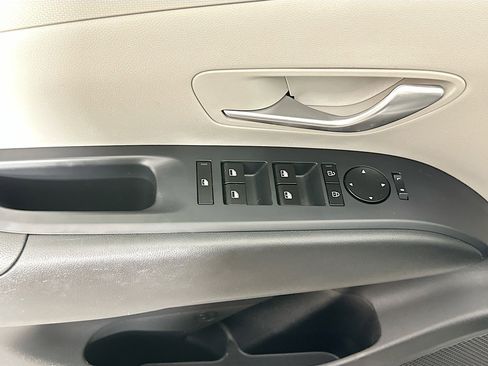 Used 2025 Hyundai Tucson SEL image 15